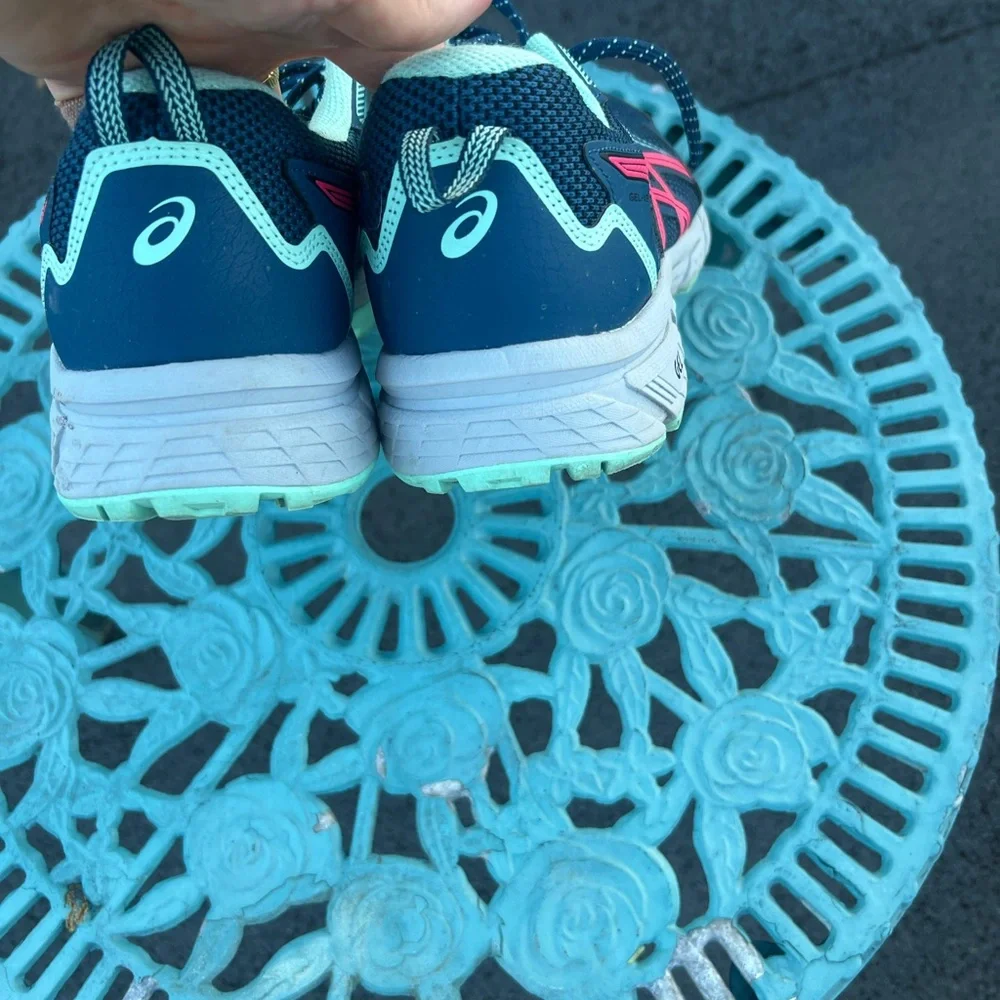 Asics step up